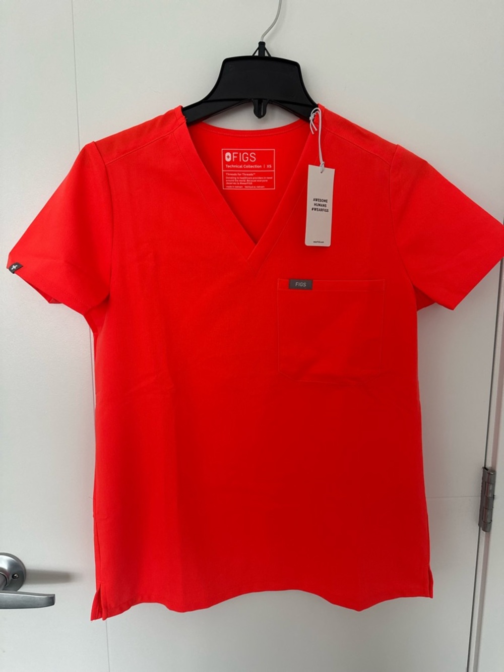 Figs Catarina One Pocket Scrub Top